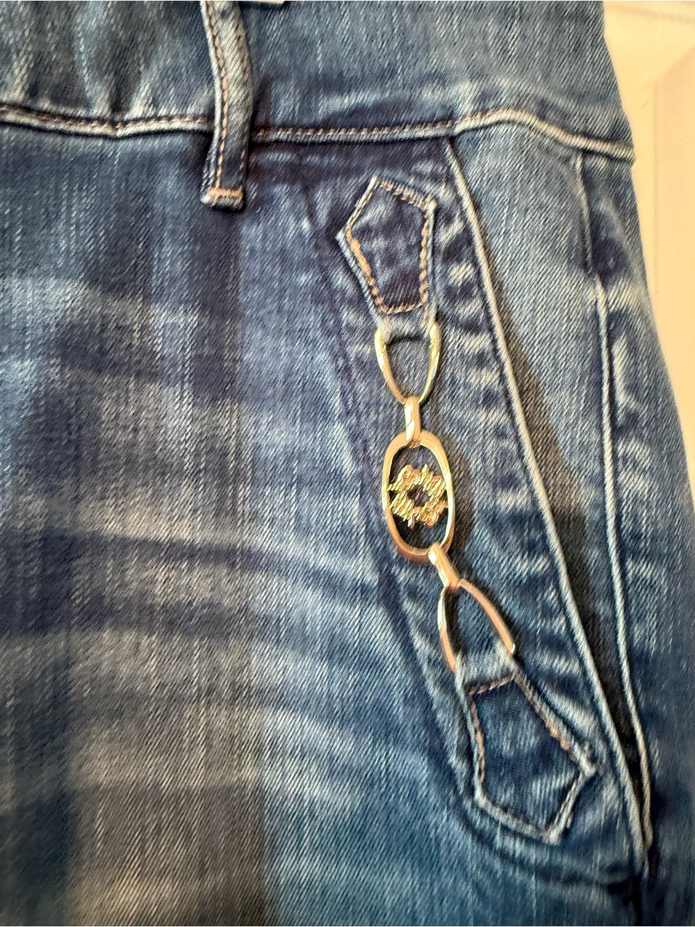 White House Black Market Dark Blue Straight Leg Jeans with Embellished Pockets - Picture 2 of 9
